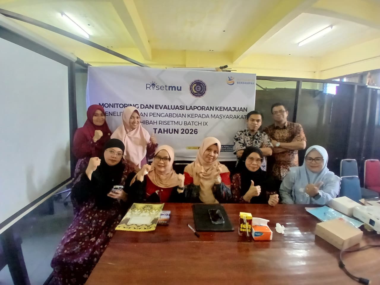 *MONEV INTERNAL HIBAH RISETMU BATCH IX LPPM UM PAREPARE LIBATKAN 24 PESERTA*