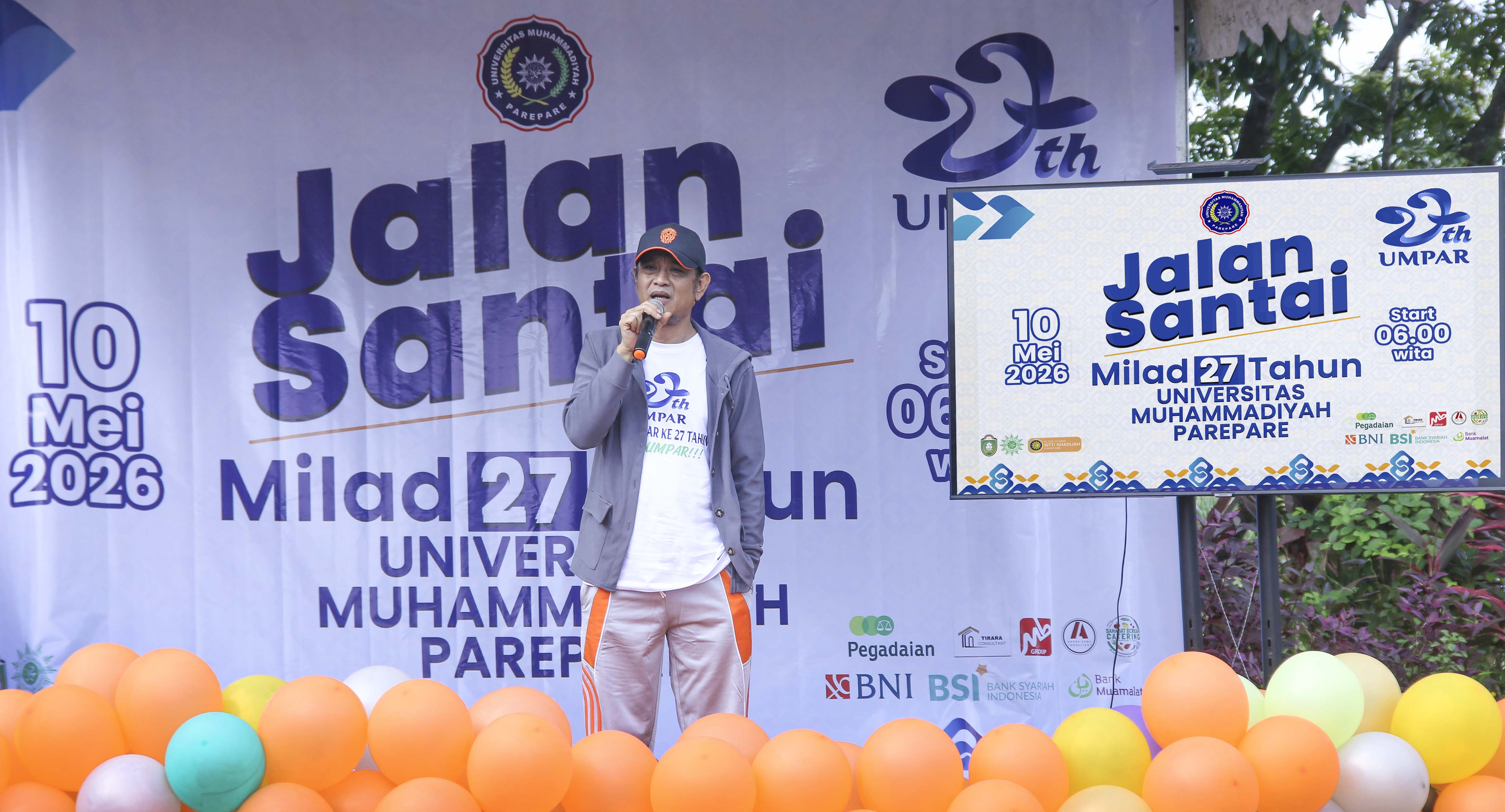 Semarak Milad ke-27 UMPAR, Jalan Santai Satukan Sivitas Akademika dan Masyarakat Parepare 
